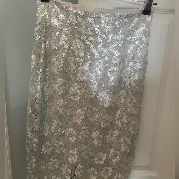 Eva Mendez NYC lace skirt - Picture 4 of 6